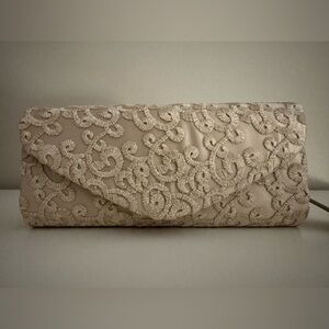 Chic Lace Beige Clutch